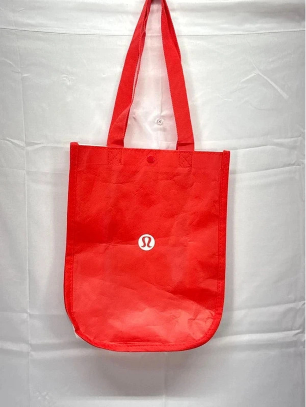 Lululemon reusable tote